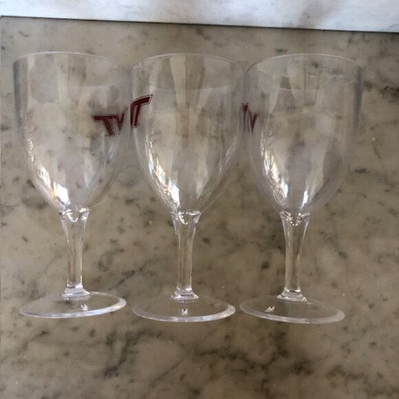 VIRGINIA TECH VT Logo Wine Large Goblets Heavy Plastic Quantity 3 - Picture 6 of 14